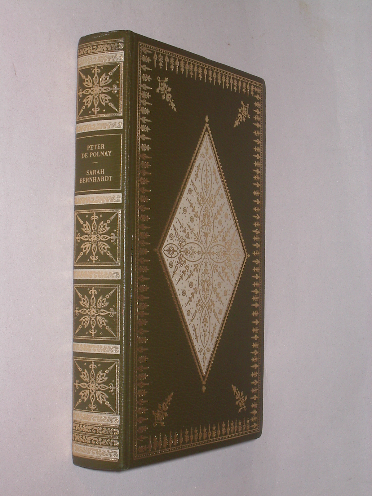 Sarah Bernhardt Peter De Polnay Heron Books 1970
